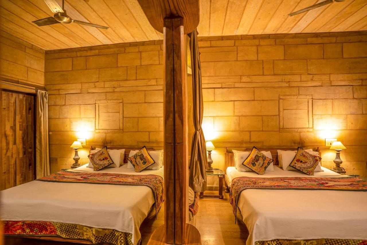 Hotel The Silk Route ไจซัลเมอร์ ภายนอก รูปภาพ