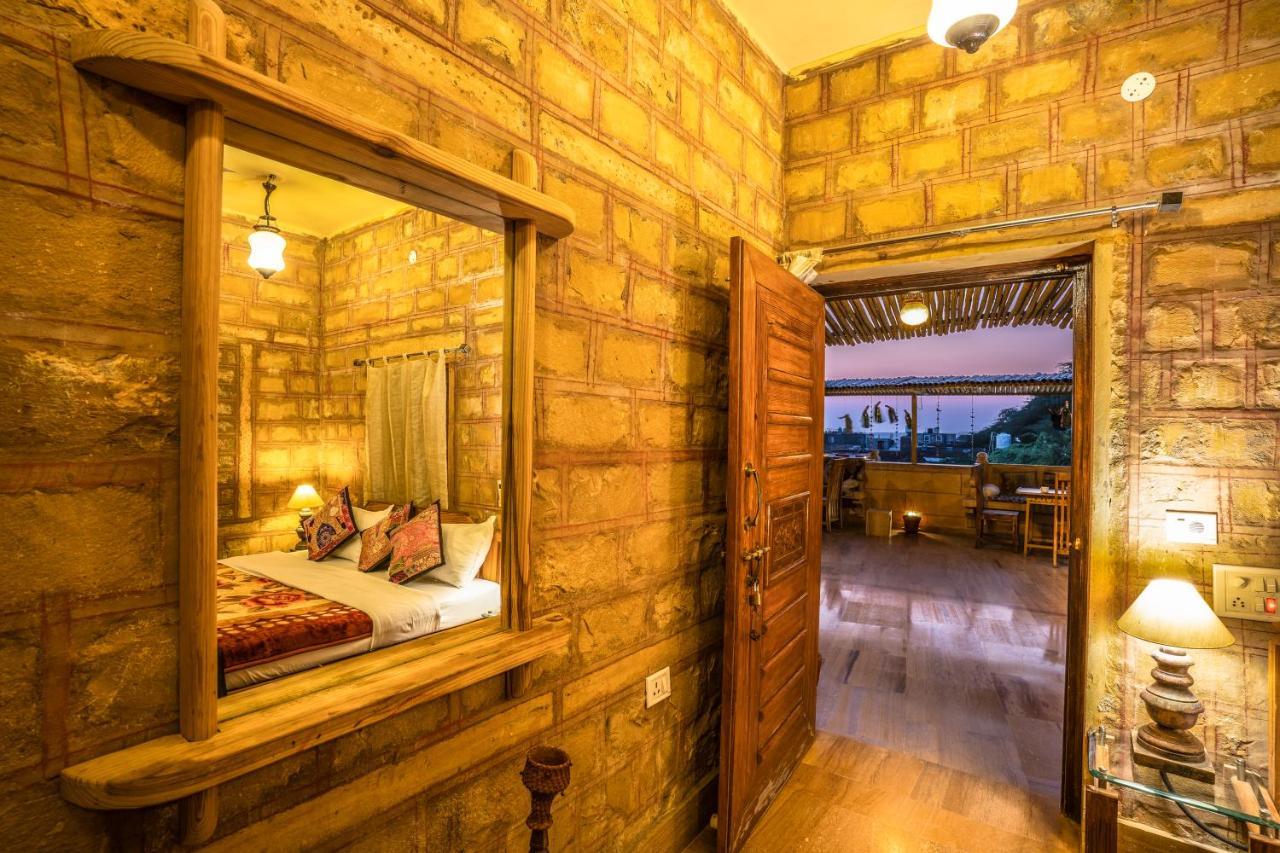 Hotel The Silk Route ไจซัลเมอร์ ภายนอก รูปภาพ