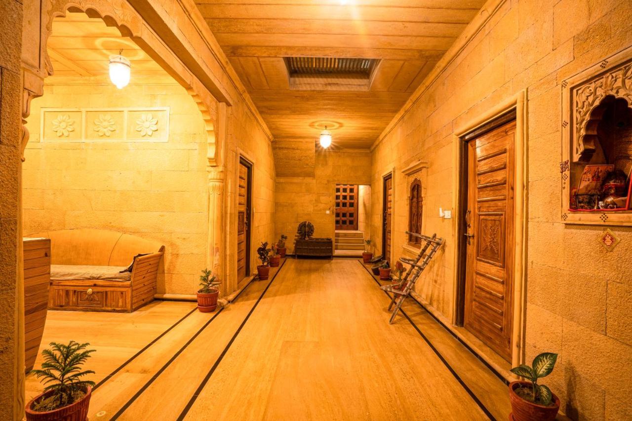 Hotel The Silk Route ไจซัลเมอร์ ภายนอก รูปภาพ