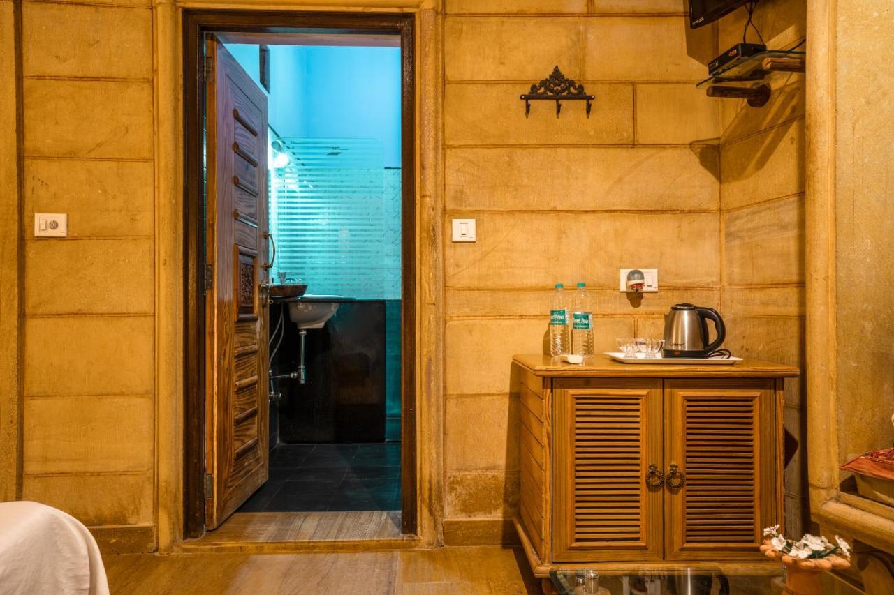 Hotel The Silk Route ไจซัลเมอร์ ภายนอก รูปภาพ