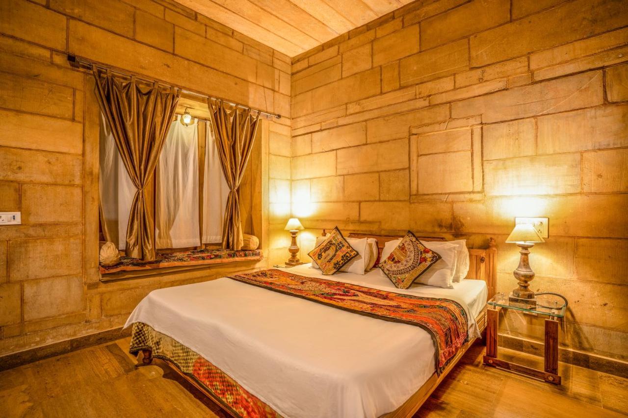 Hotel The Silk Route ไจซัลเมอร์ ภายนอก รูปภาพ
