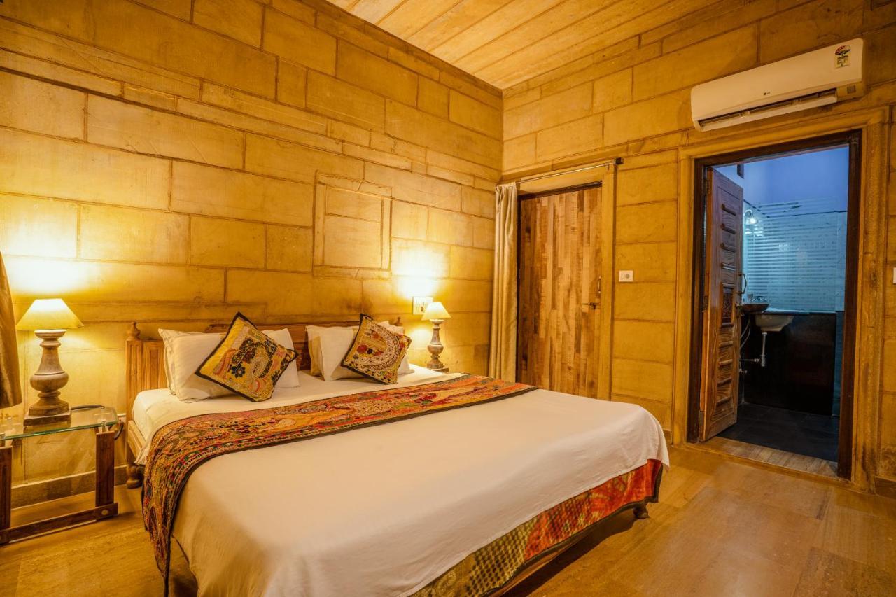 Hotel The Silk Route ไจซัลเมอร์ ภายนอก รูปภาพ